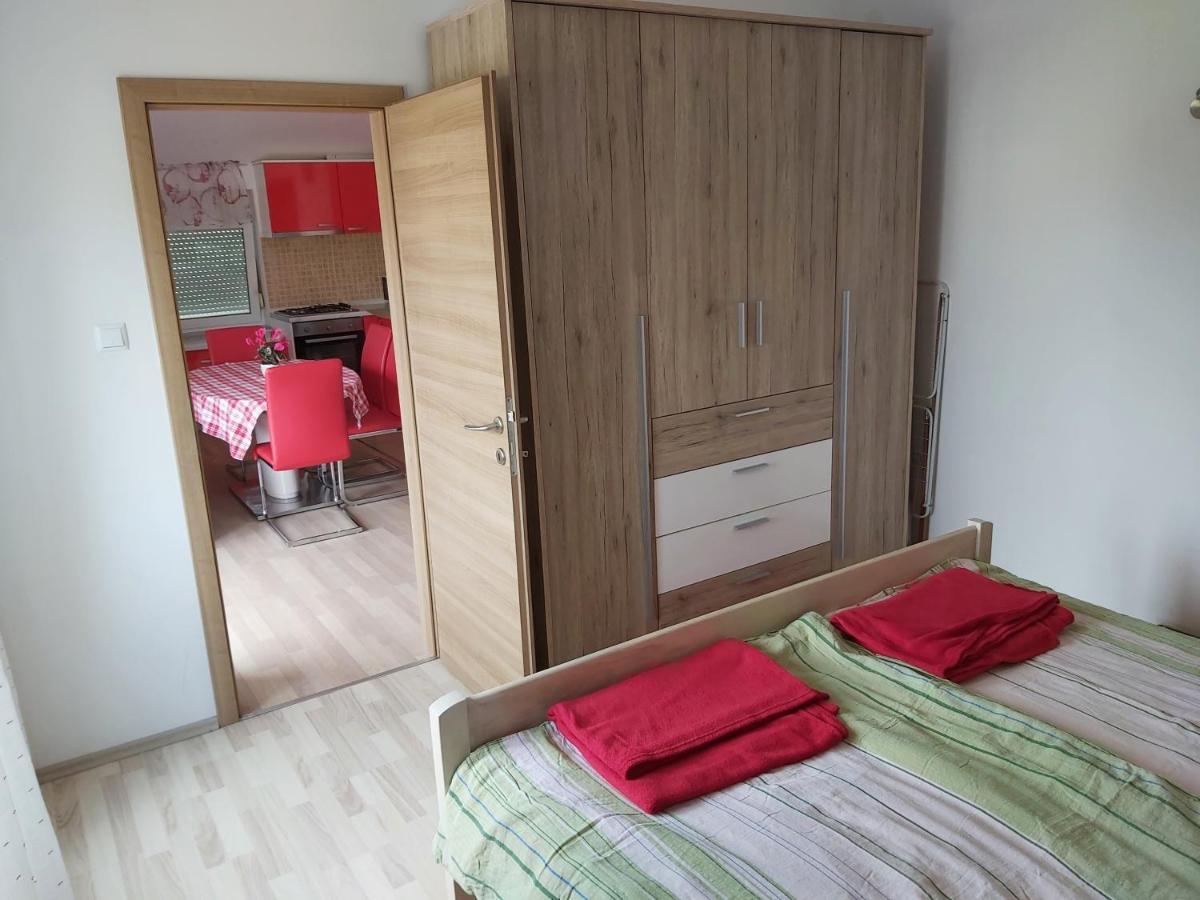 Jezdovec Apartments Krapec3 מראה חיצוני תמונה